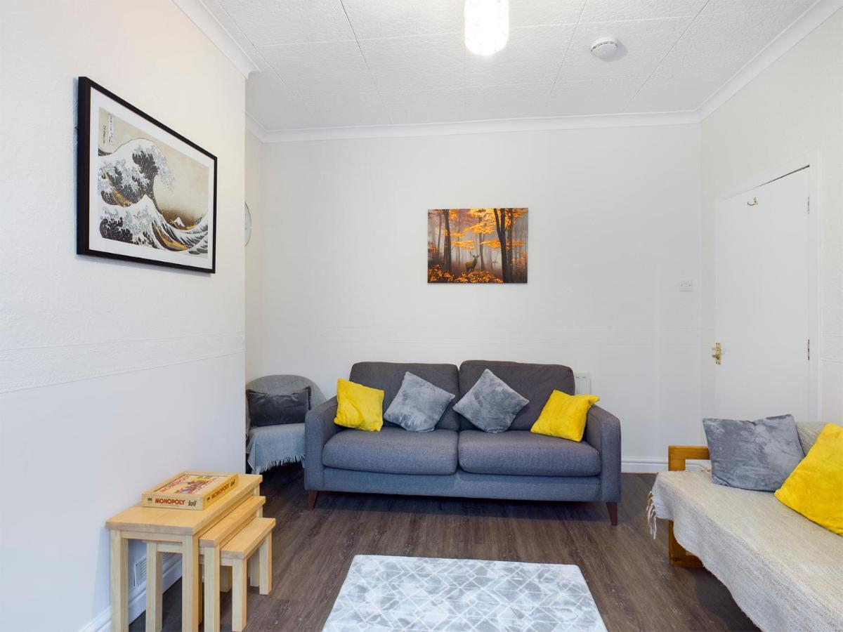 Cheerful 3 Bedroom Home With Free Parking And Wifi Chester Exteriör bild